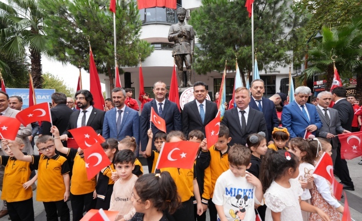 AKÇAABAT’TA İLKÖĞRETİM HAFTASI KUTLANDI