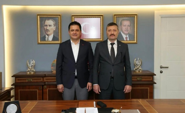 Başkan Hacısalihoğlu, Başkan Hisoğlu’nu Ziyaret Etti