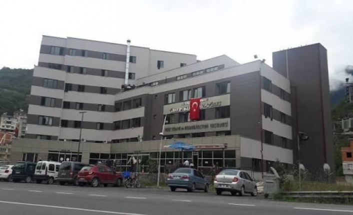 Maçka’da Trafik Kazası: 3 Yaralı