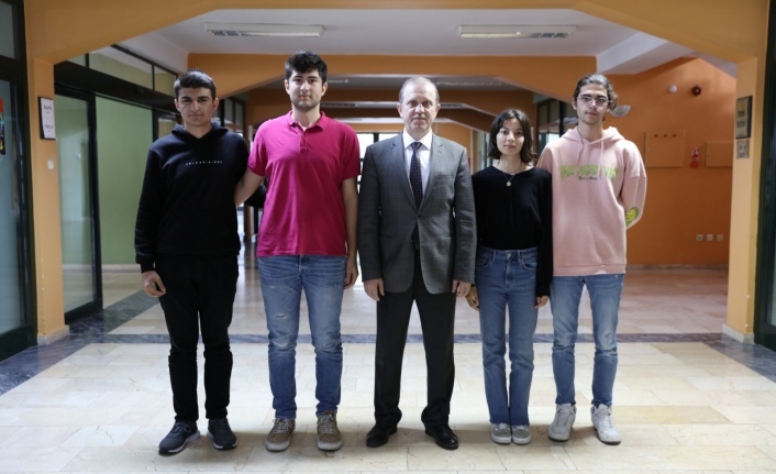 Üniversitemiz Engelli Öğrenci Birimi Tarafından Satranç Turnuvası Düzenlendi