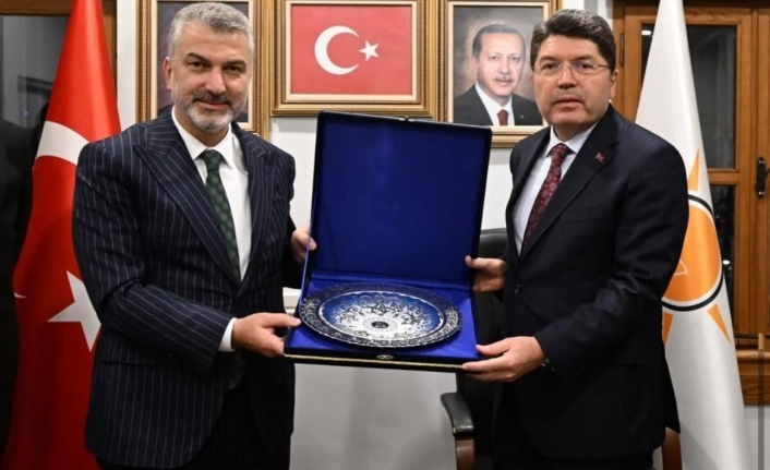 Bakan Tunç Başkan mumcu’yu ziyaret etti