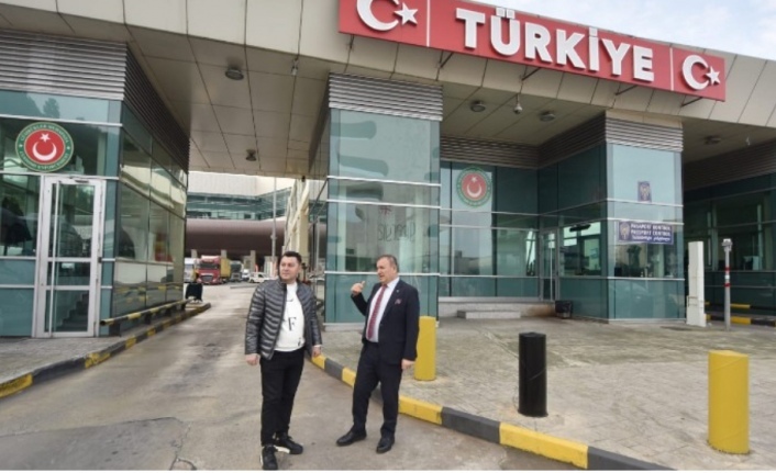 Başkan Çelebi, Sarp Sınır Kapısında incelemelerde bulundu