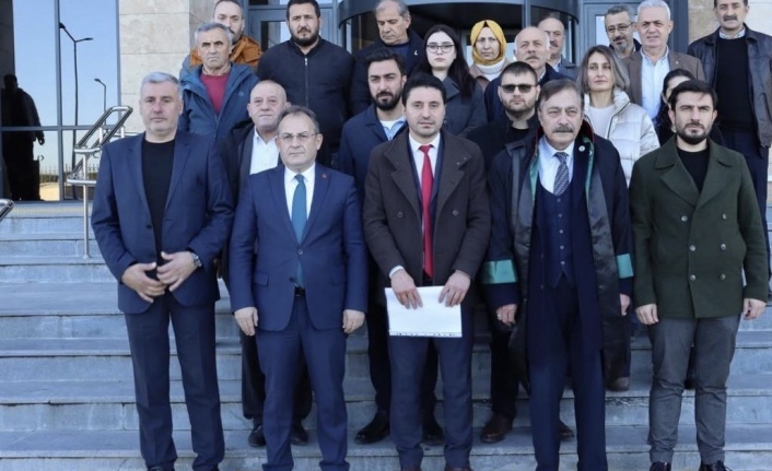 CHP’liler çöp tesisini mahkemeye verdiler.