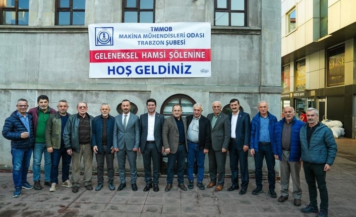 Makine mühendisleri odasından geleneksel hamsi şöleni.