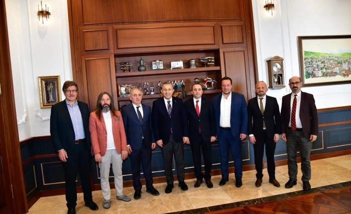 Başkan Çavga vali Şahin’i ziyaret etti.