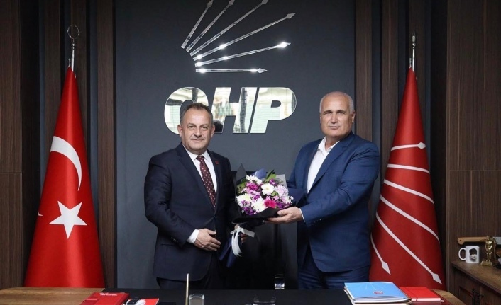 Başkan Şentürk Başkan bak’ı ziyaret etti.