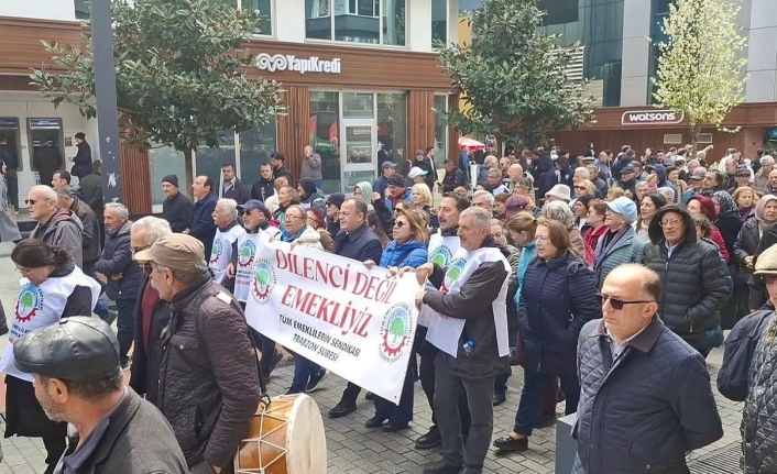 Dilenci değil emekliyiz