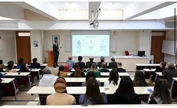 KTÜ’de Ödül töreni düzenlendi.