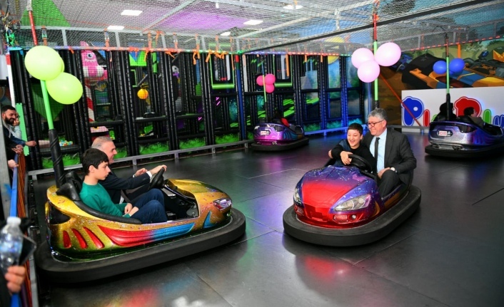 ORTAHİSAR BELEDİYESİ’NDEN DÜNYA OTİZM FARKINDALIK GÜNÜNDE ANLAMLI ETKİNLİKLER