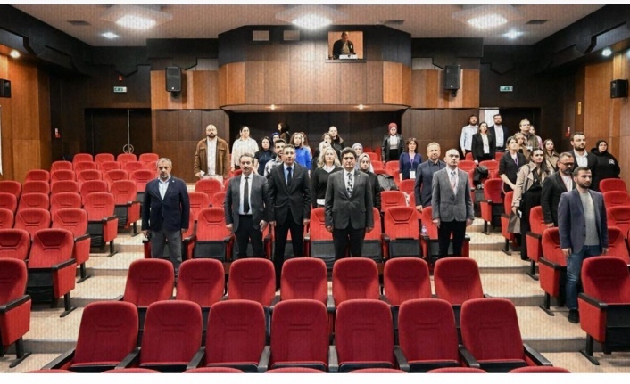 KTÜ’deki çalıştaya katılan olmadı konuşmacılar boş koltuklara konuştular.