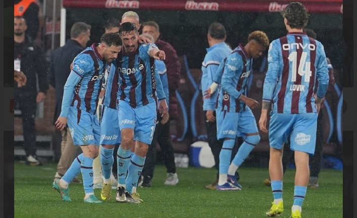 Trabzonspor uzatmalarda yıkıldı.