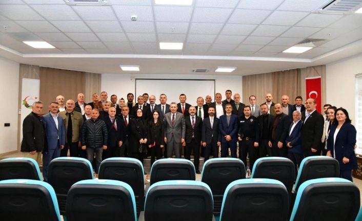 Vali Şahin Arsin’de