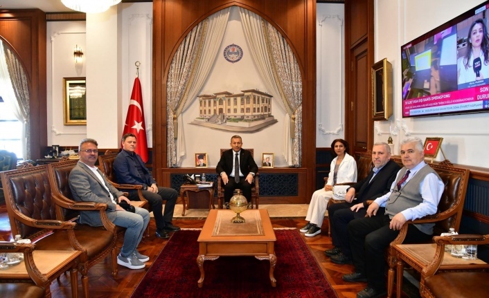 Vali Şahin heyelan heyetine kabul etti