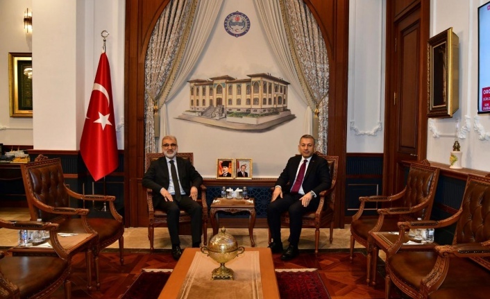 Eski bakan Yıldız vali Şahin’i ziyaret etti