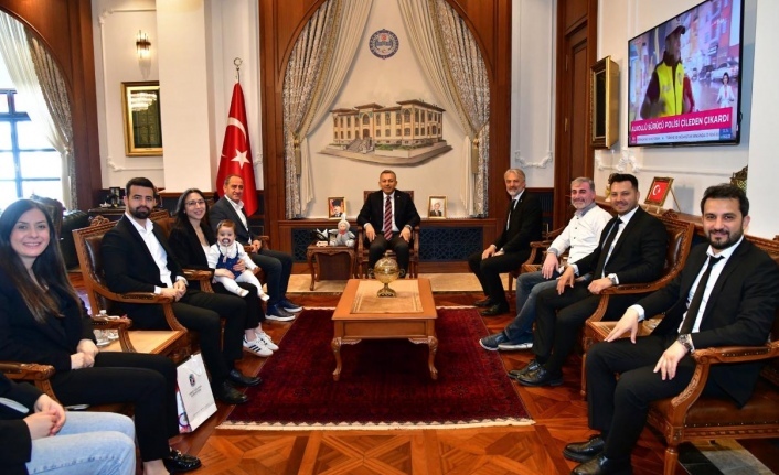 Başkan Prof.Dr.çelik Vali Şahin’i ziyaret etti