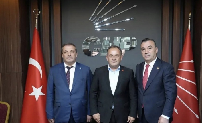 İYİ partiden CHP’yi ziyaret