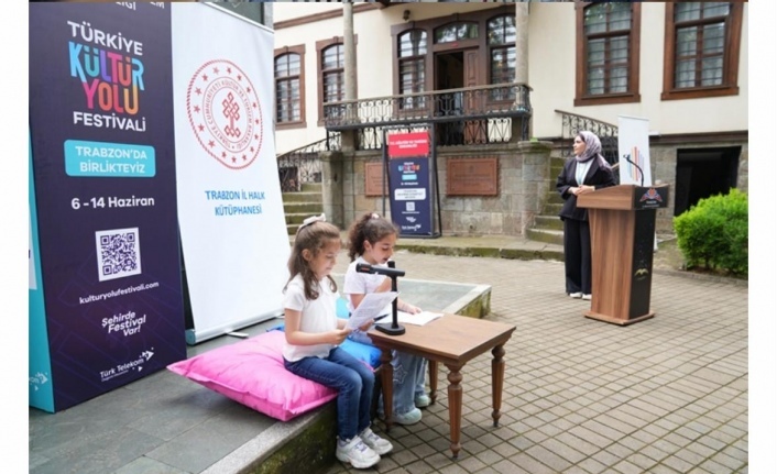 Festivale çocuklar renk kattılar