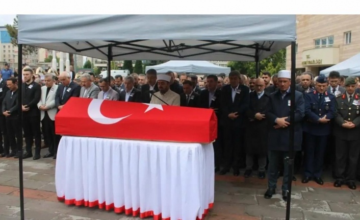 Vali Yardımcısı şenol esmer son yolculuğu uğurlanıyor.