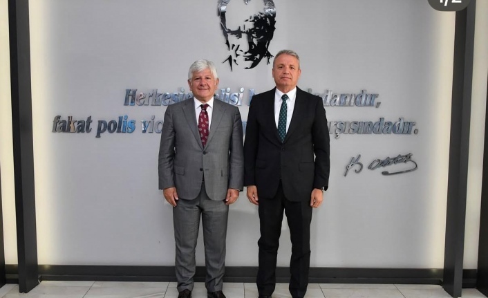 Rektör Prof.Dr. Aydın il emniyet müdürü Loğ oğlunu ziyaret etti