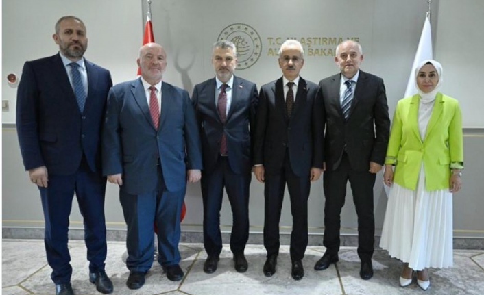 Trabzon Teşkilatı Bakan Uraloğlu’nu ziyaret etti.