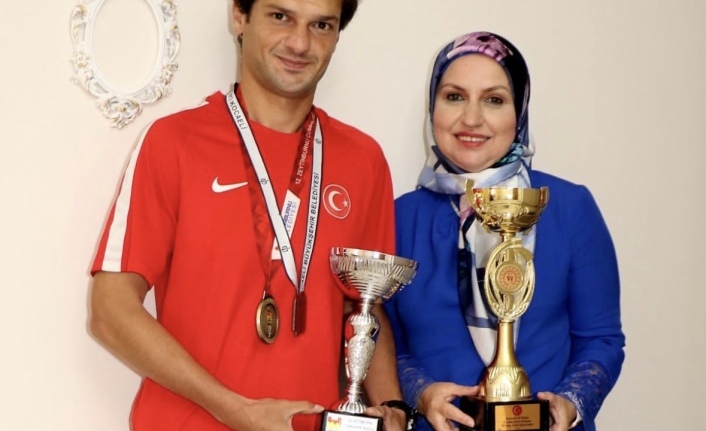 Emrah Öztürk Hakka yürüdü.