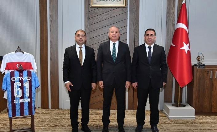 Kaymakamları veda ettiler