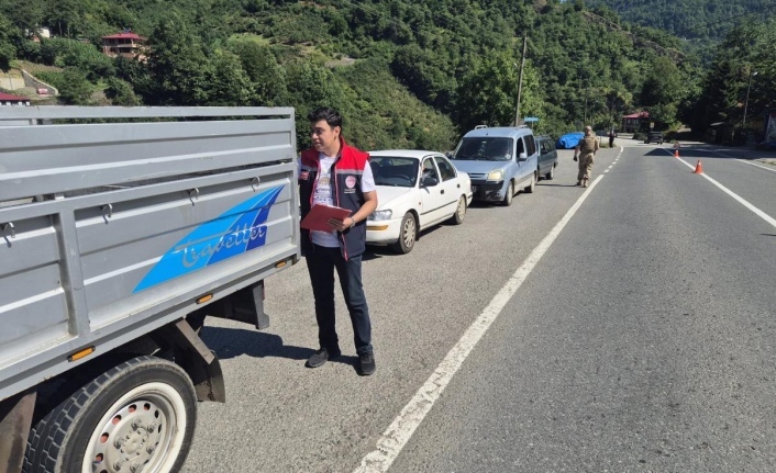 Jandarma- tarım müdürlüğü ekipleri gıda denetimleri yapıyor.