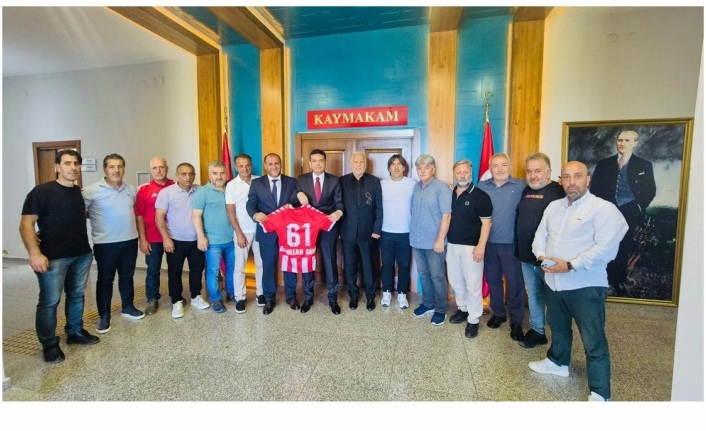 Sebat veteranlar kaymakam Şahin’i ziyaret ettiler