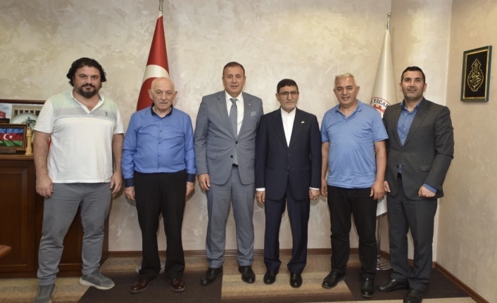 İran Başkonsolosu Mohebbati'den TTSO'ya veda ziyareti