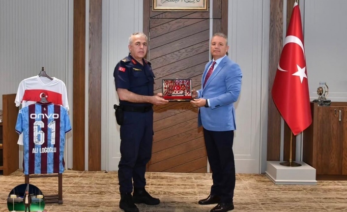 Bahattin Paşa  İl emniyet müdürü Loğoğlu’na veda etti