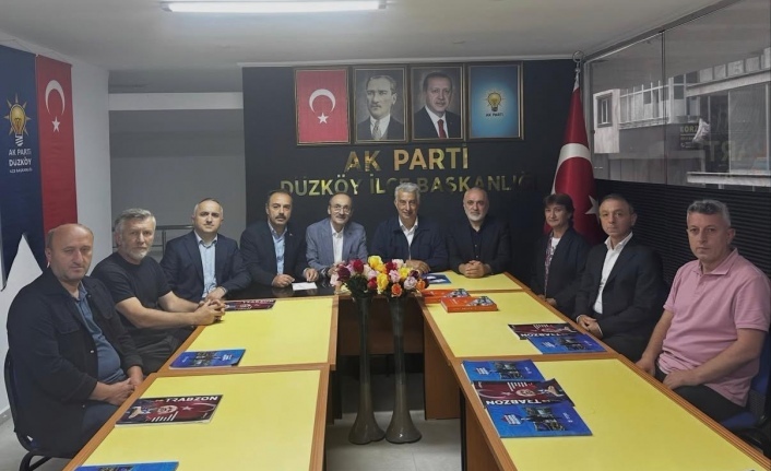 Milletvekili Koç Düzköy ilçe teşkilatının topladı