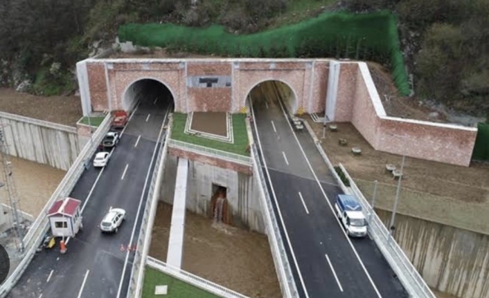 Zigana Tüneli’nde trafik kazası dört yaralı