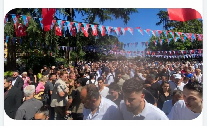 CUMA NAMAZI SONRASI İZDİHAM