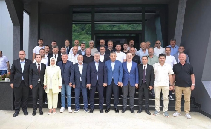 Balıkçıların sorunlarını dinlediler.