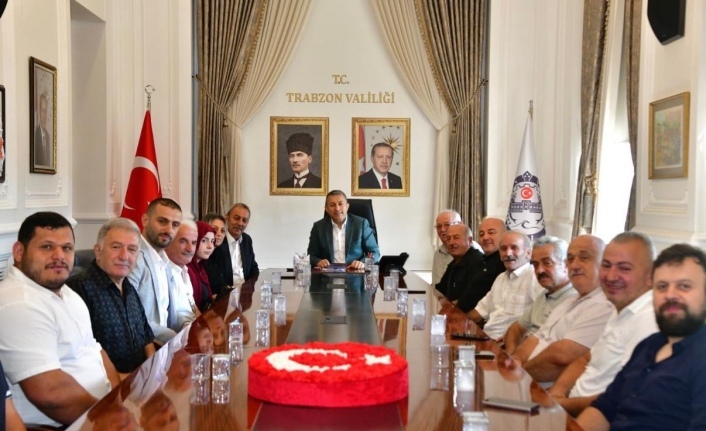 Başkan Sivrikaya vali Şahin’i ziyaret etti