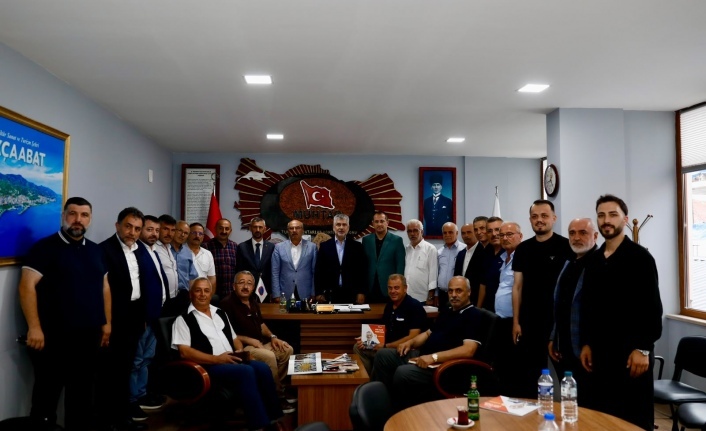 AK Parti Trabzon Milletvekili Yılmaz Büyükaydın, Muhtarlarla İstişarelerini Sürdürüyor