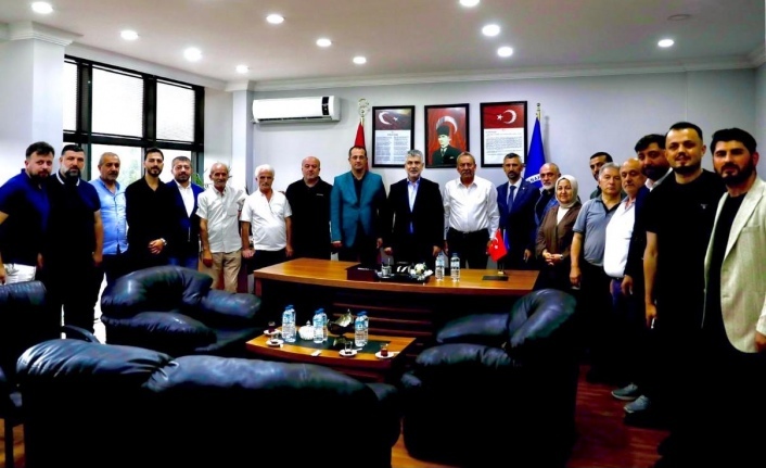 Başkan Yaşar Sivrikaya‘yı ziyaret.