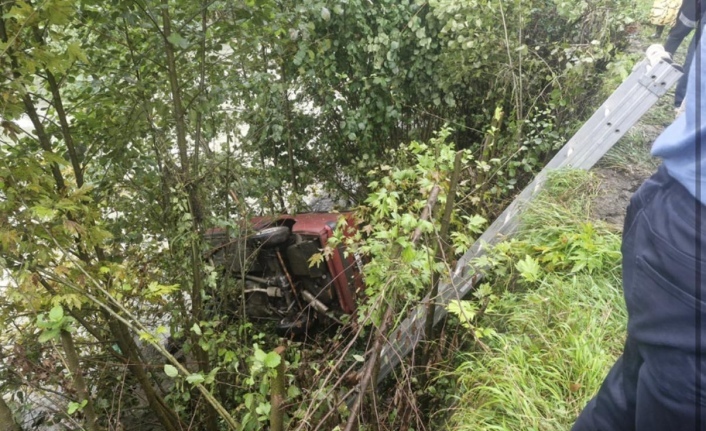 Of-hayrat yolunda trafik kazası 4 yaralı.