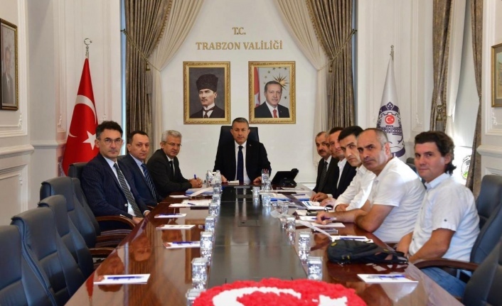 Vali Şahin topladı Milli eğitim yatırımları görüşüldü