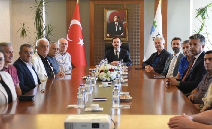 Milletvekili Koç Başkan Sakarya’yı ziyaret etti