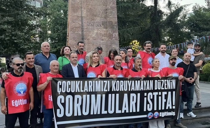 Eğitimsen Atatürk alanında.