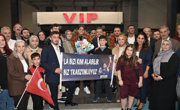 AVRUPA ŞAMPİYONU HAVVANUR KETHÜDA TRABZON’DA COŞKUYLA KARŞILANDI