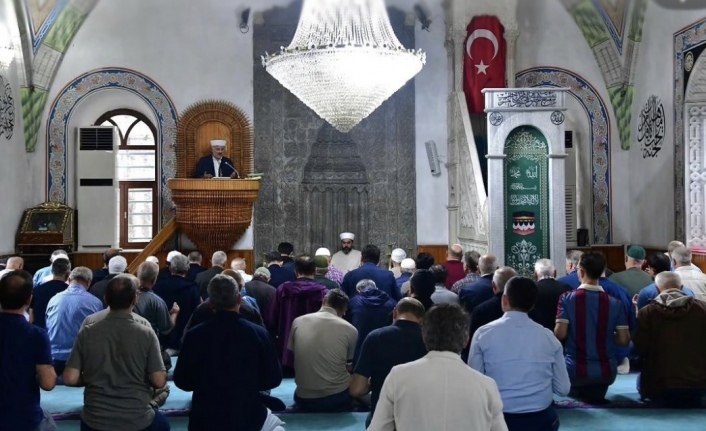 İl müftüsü Dr İsmail Çiçek okudu.