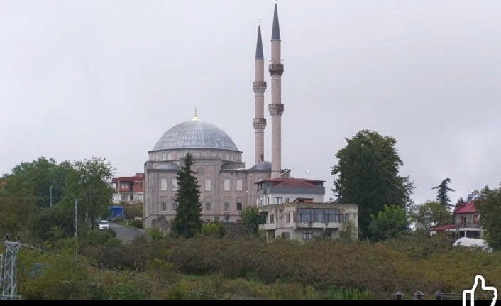 Muhtar Bilal Uğurlu cami yardım bekliyor