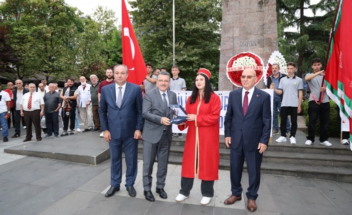 BAŞKAN GENÇ: AHİLİK ANLAYIŞININ EN GÜZEL ÖRNEĞİ TRABZON ESNAFI