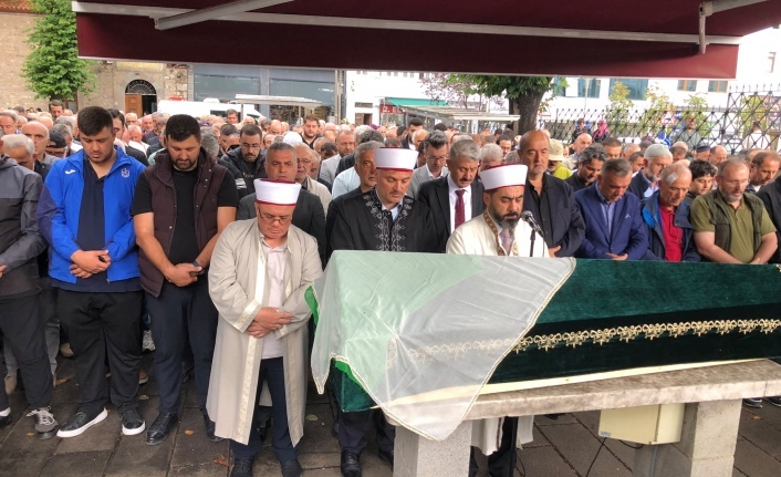 Devlet Töreni gibi cenaze Töreni.