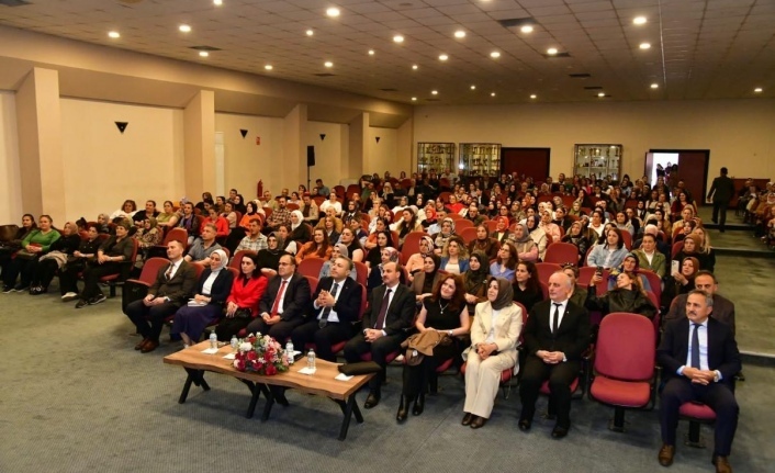 Trabzon fen Lisesi’nde konferans.