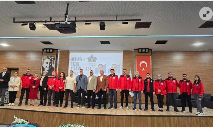 Nasuh  Mahruki trabzon’da konuştu
