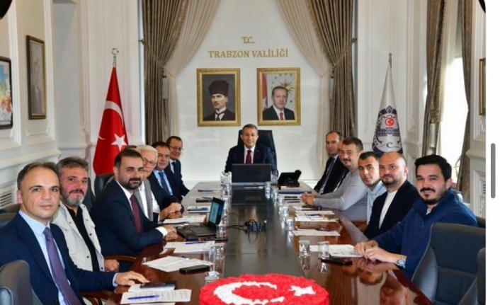 Vali Şahin topladı