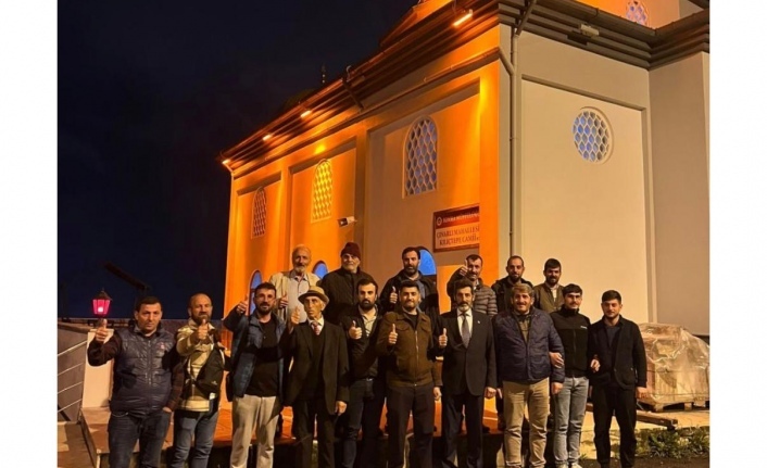 YRP sahayı boş bırakmıyor.